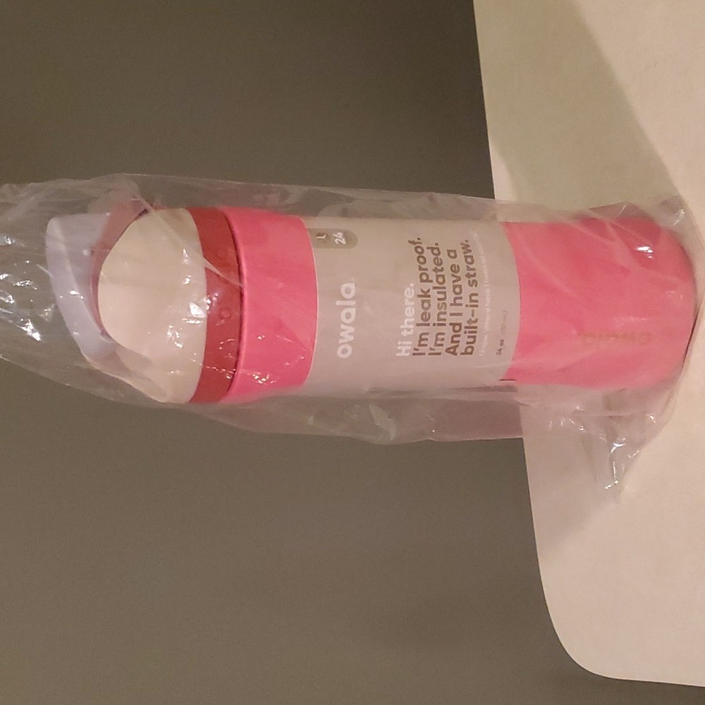 Owala 24 ounce water bottle (new)